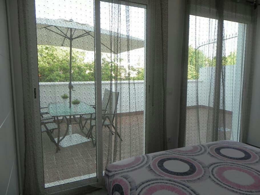 Atico Con Terraza En Alameda De Hercules Sevilla Eksteriør billede
