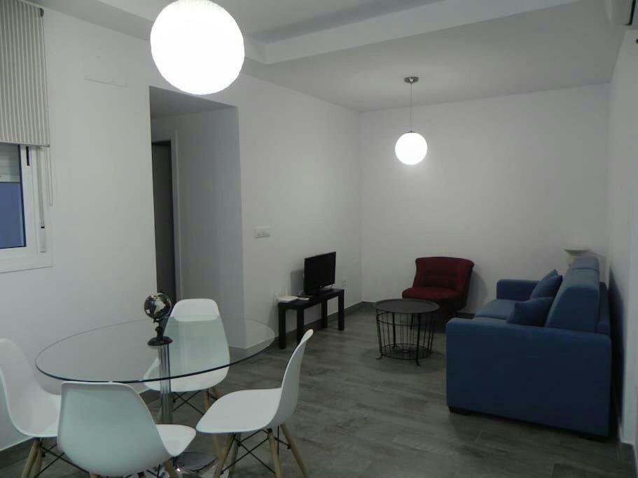Atico Con Terraza En Alameda De Hercules Sevilla Eksteriør billede