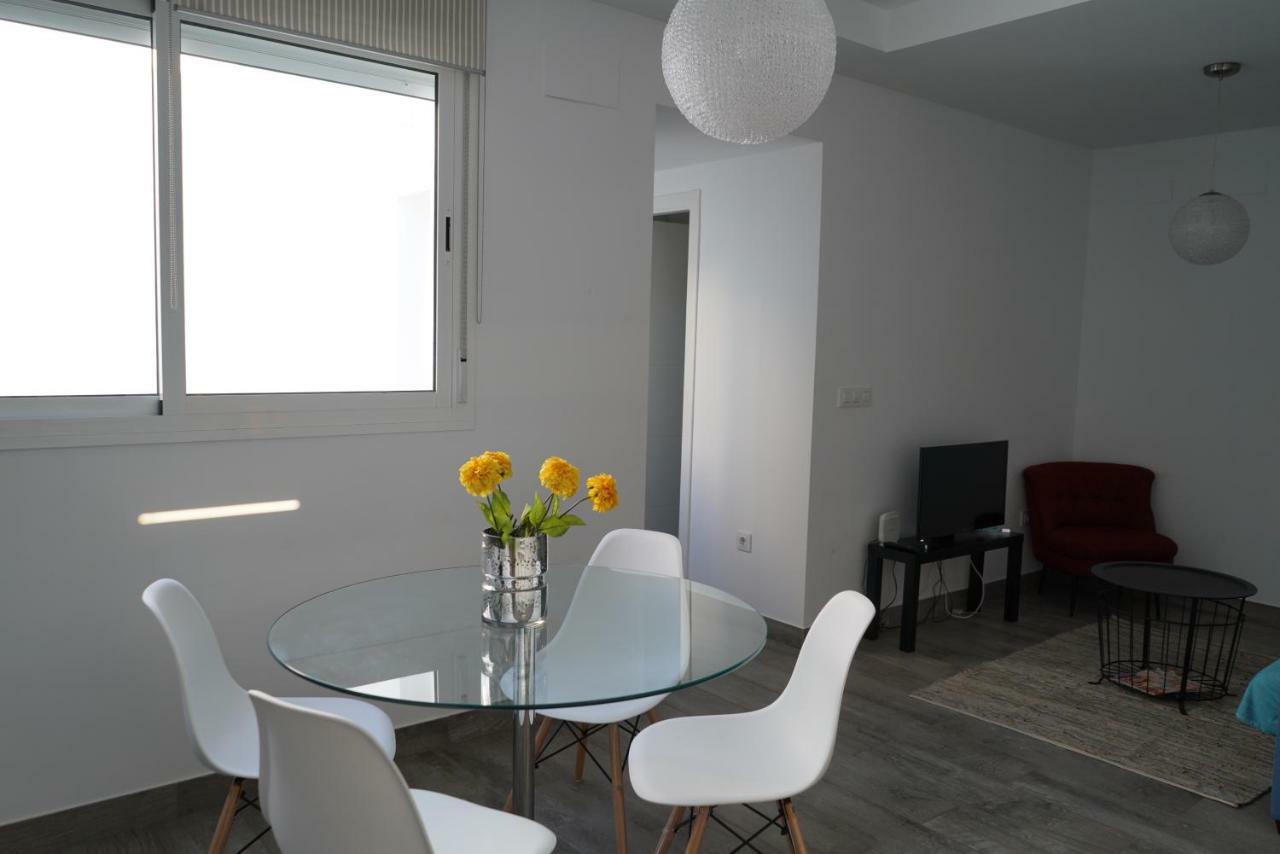 Atico Con Terraza En Alameda De Hercules Sevilla Eksteriør billede